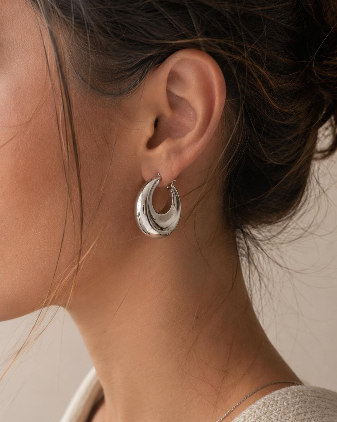 Argola Elara | Banho Premium de Prata 925